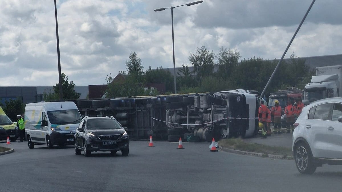 The overturned articulated lorry (Picture: Andrew Taylor/Facebook)