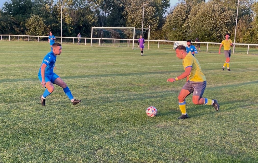 Daisy and Ashton Athletic share the spoils