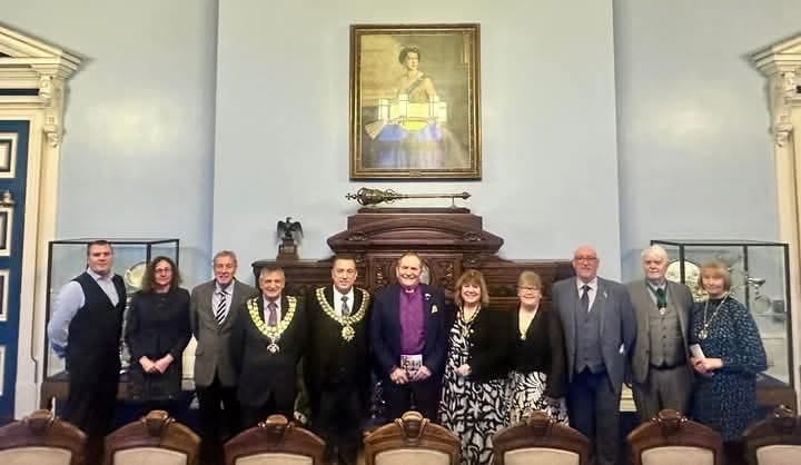 Westhoughton mayor to deliver support vehicles to Ukraine